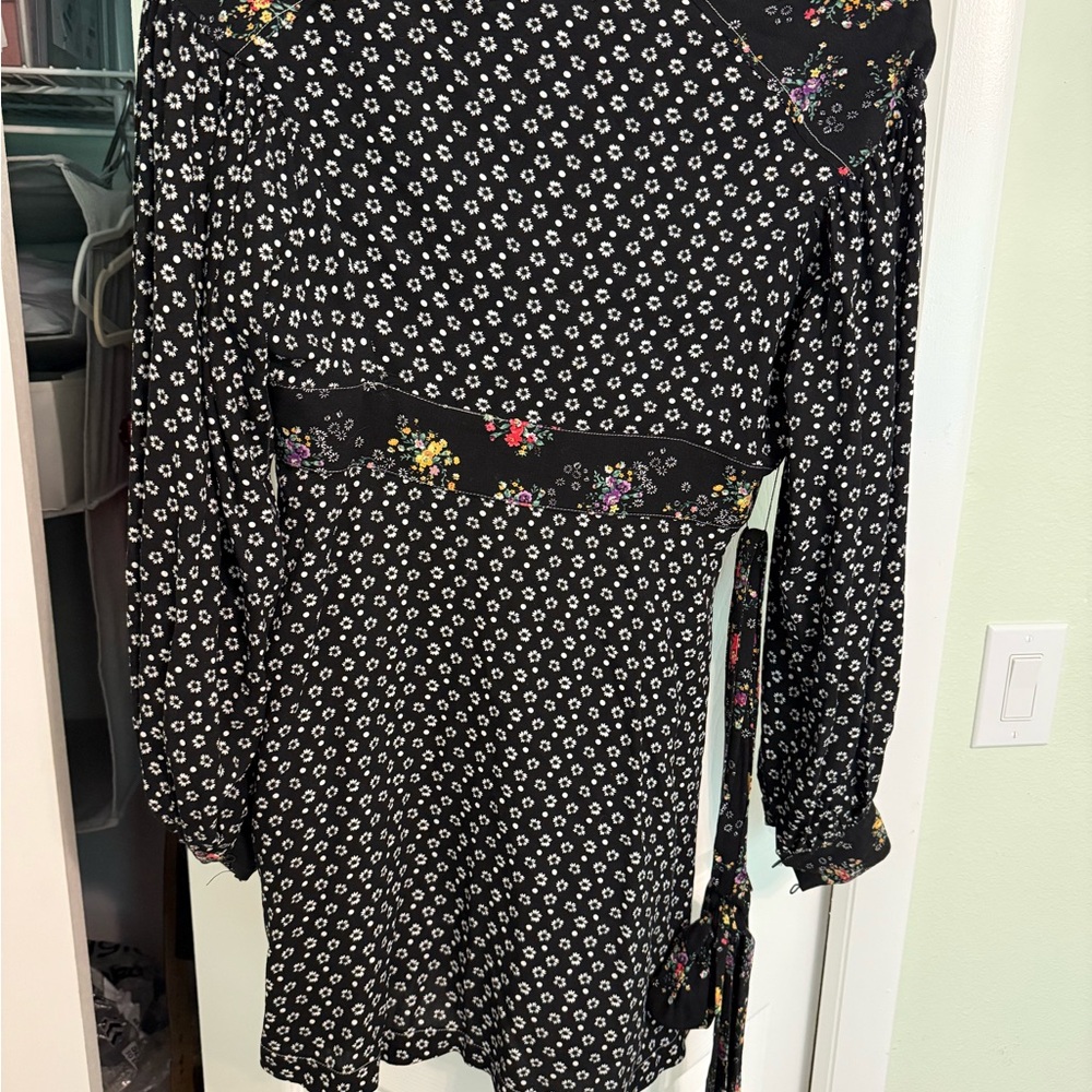 Free People black floral dress size XS/S